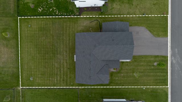 1622 Oak Ridge Street, Hanover, MN 55341