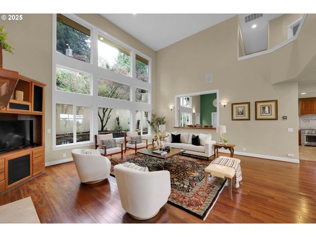 1243 CRENSHAW Rd, Eugene, OR 97401