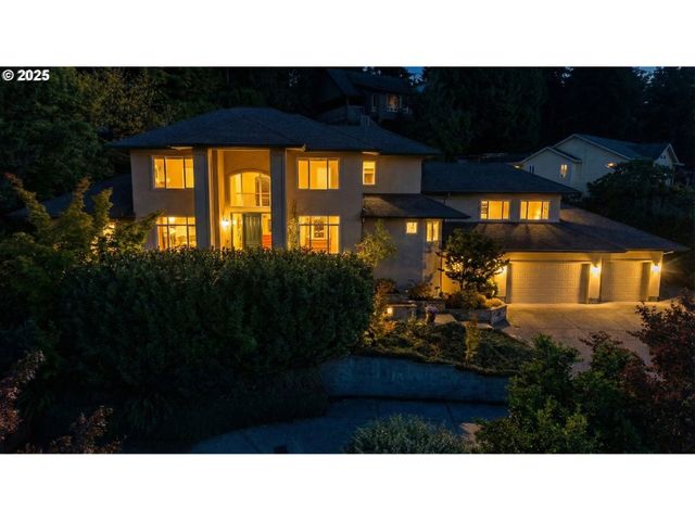 1243 CRENSHAW Rd, Eugene, OR 97401