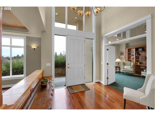 1243 CRENSHAW Rd, Eugene, OR 97401