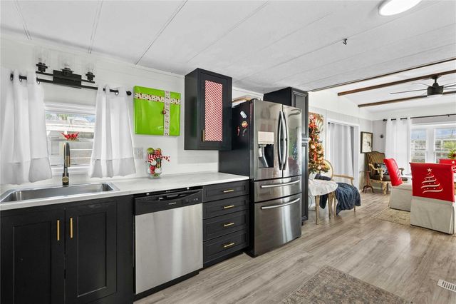 5239 MARY STREET, Zephyrhills, FL 33542