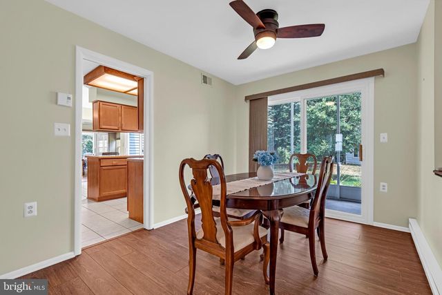 9 MAIDSTONE PL, Southampton, NJ 08088