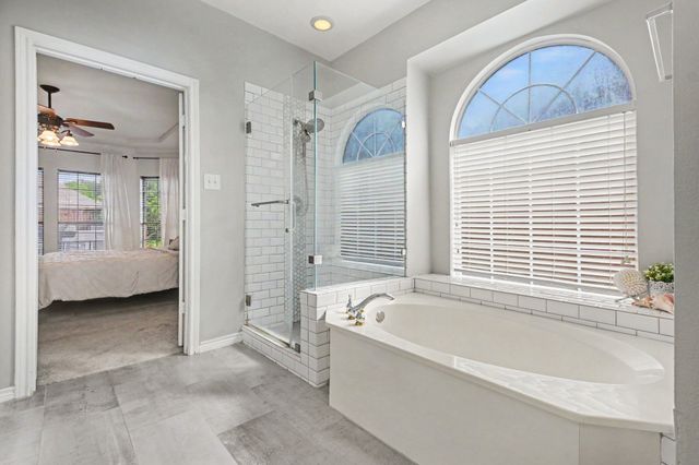 8006 Killarney Lane, Rowlett, TX 75089