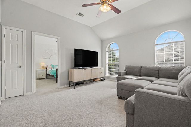 8006 Killarney Lane, Rowlett, TX 75089