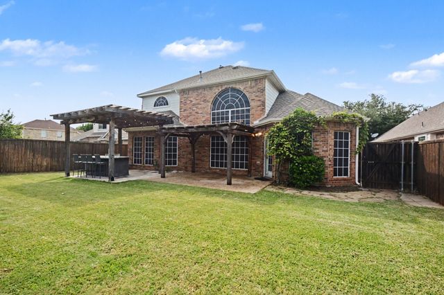 8006 Killarney Lane, Rowlett, TX 75089