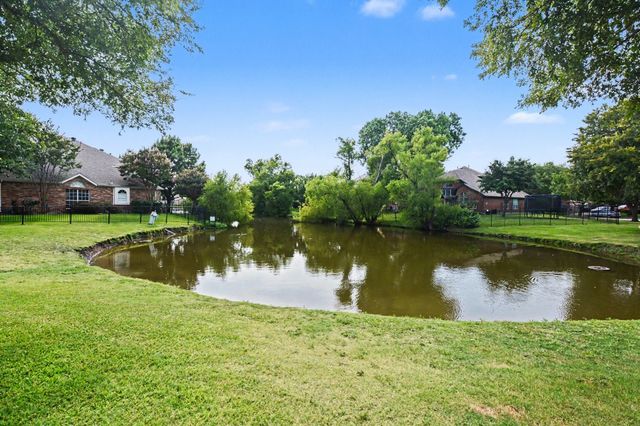 8006 Killarney Lane, Rowlett, TX 75089