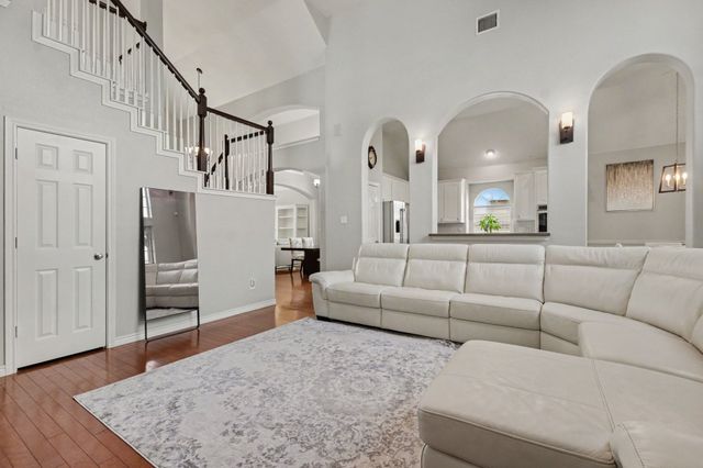 8006 Killarney Lane, Rowlett, TX 75089