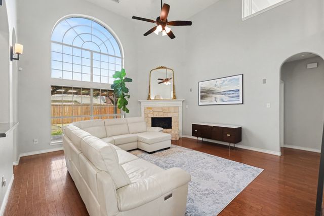 8006 Killarney Lane, Rowlett, TX 75089