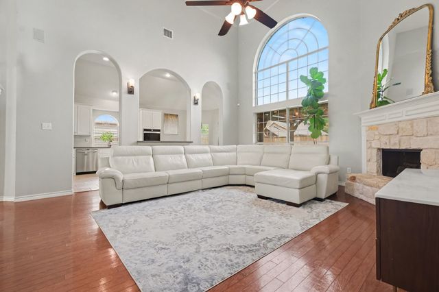 8006 Killarney Lane, Rowlett, TX 75089