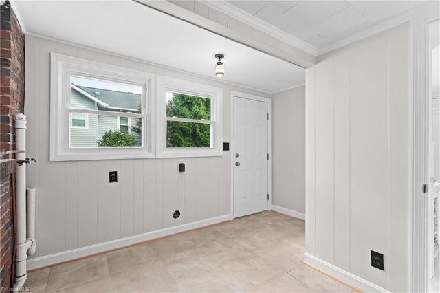 2348 Rosewood Avenue, Winston-salem, NC 27103