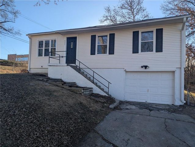 6207 E 150th Terrace, Grandview, MO 64030