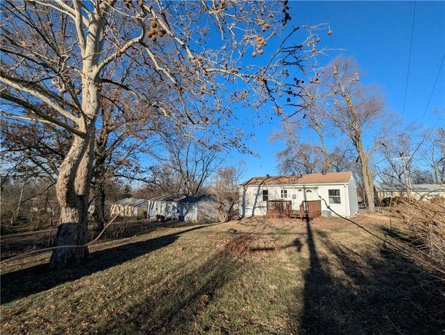 6207 E 150th Terrace, Grandview, MO 64030