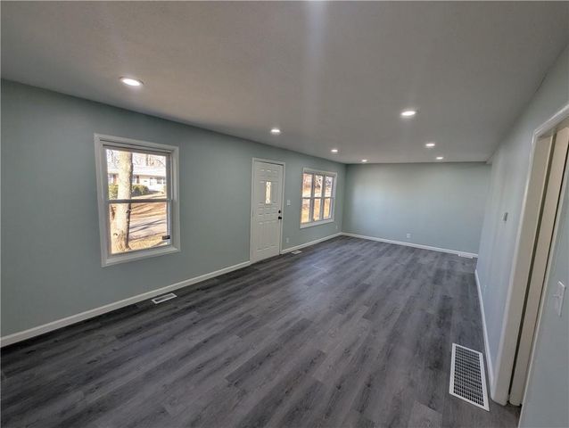 6207 E 150th Terrace, Grandview, MO 64030