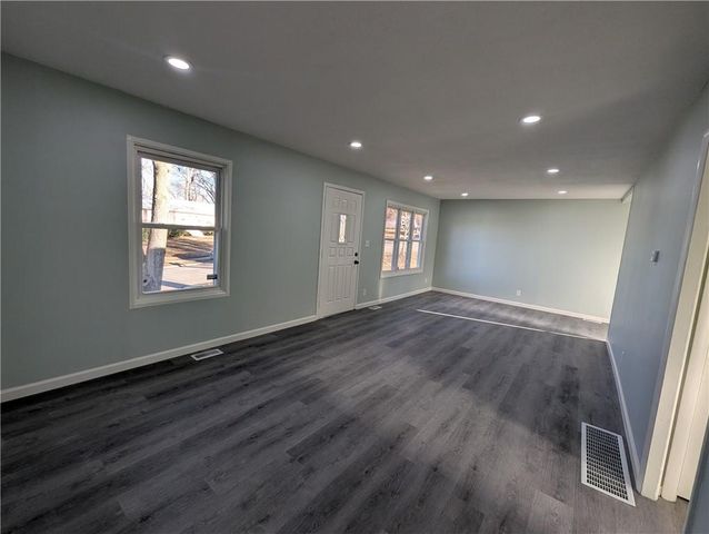 6207 E 150th Terrace, Grandview, MO 64030