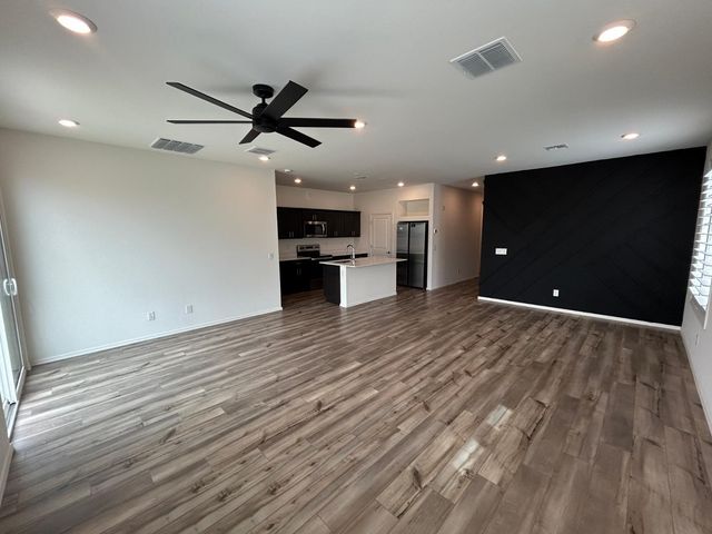 18023 W Soft Wind Drive, Surprise, AZ 85387
