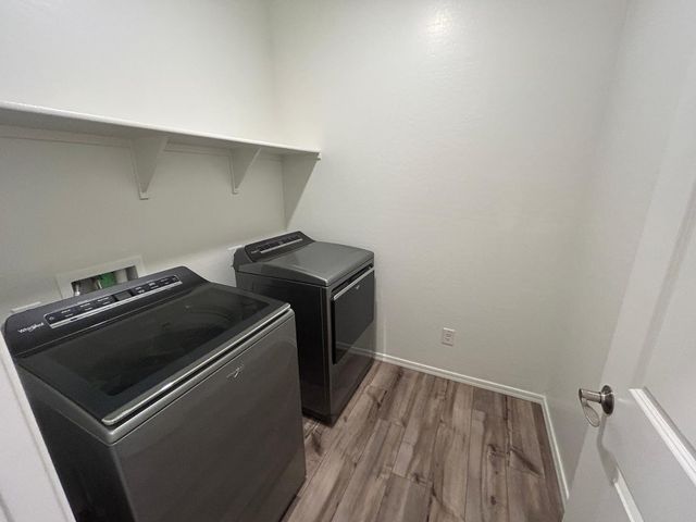 18023 W Soft Wind Drive, Surprise, AZ 85387
