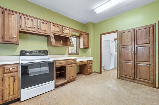 2329 N Clinton Street, Fort Wayne, IN 46805