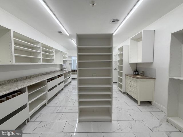 5549 N 5TH ST, Philadelphia, PA 19120