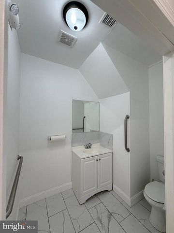 5549 N 5TH ST, Philadelphia, PA 19120