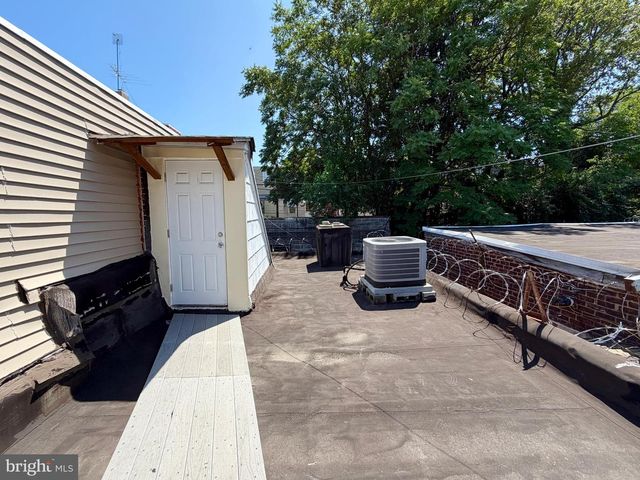 5549 N 5TH ST, Philadelphia, PA 19120