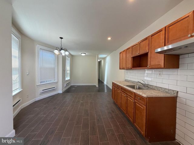 5549 N 5TH ST, Philadelphia, PA 19120