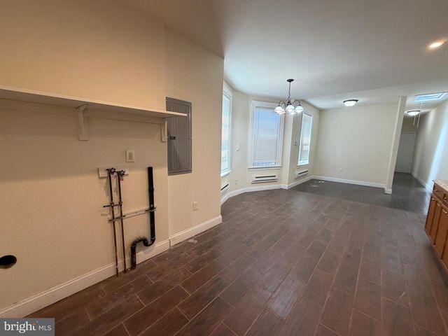 5549 N 5TH ST, Philadelphia, PA 19120