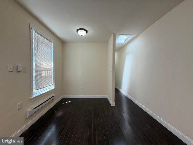 5549 N 5TH ST, Philadelphia, PA 19120