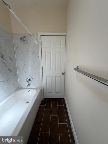 5549 N 5TH ST, Philadelphia, PA 19120