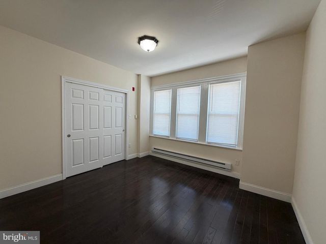 5549 N 5TH ST, Philadelphia, PA 19120