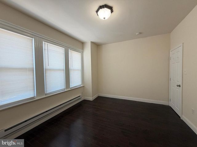 5549 N 5TH ST, Philadelphia, PA 19120