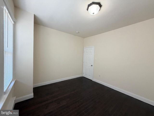 5549 N 5TH ST, Philadelphia, PA 19120