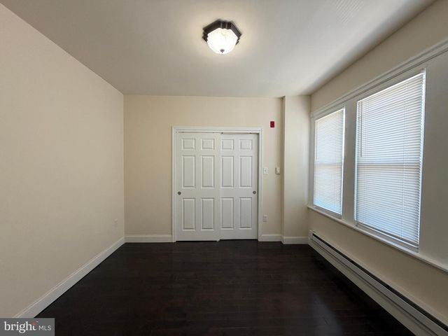 5549 N 5TH ST, Philadelphia, PA 19120