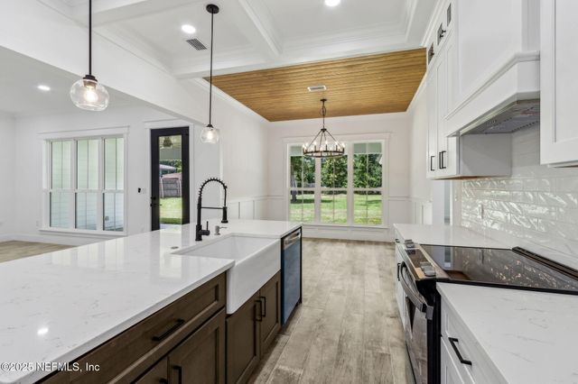 95121 N ELLIS LANDING Road, Fernandina Beach, FL 32034