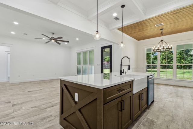 95121 N ELLIS LANDING Road, Fernandina Beach, FL 32034