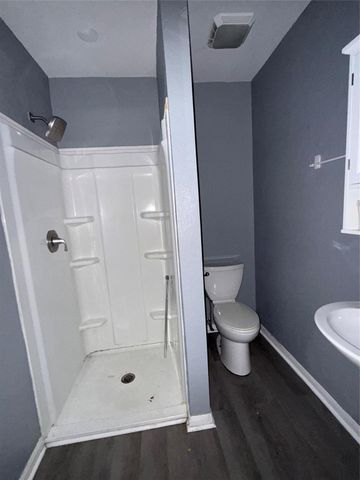 1112 Earley Street, Sweeny, TX 77480