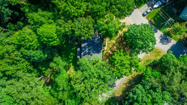 6501 Lake Shadows Circle, Hixson, TN 37343