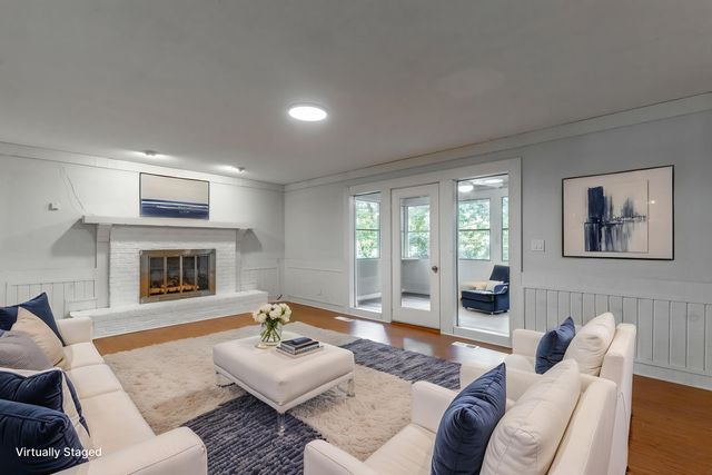 6501 Lake Shadows Circle, Hixson, TN 37343