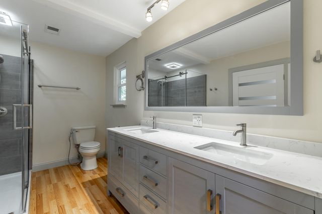 6501 Lake Shadows Circle, Hixson, TN 37343