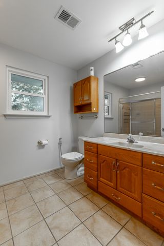 6501 Lake Shadows Circle, Hixson, TN 37343