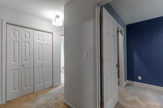 6501 Lake Shadows Circle, Hixson, TN 37343