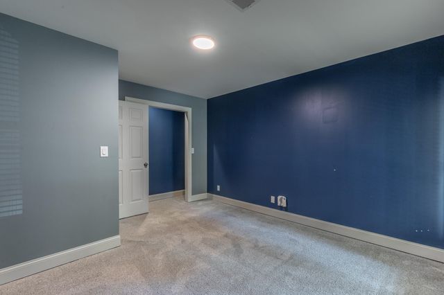 6501 Lake Shadows Circle, Hixson, TN 37343
