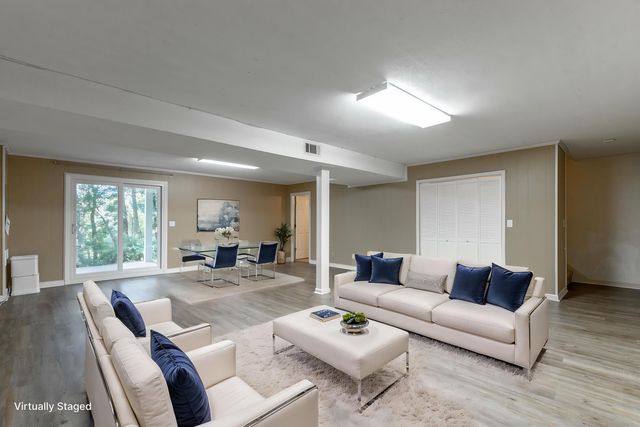 6501 Lake Shadows Circle, Hixson, TN 37343