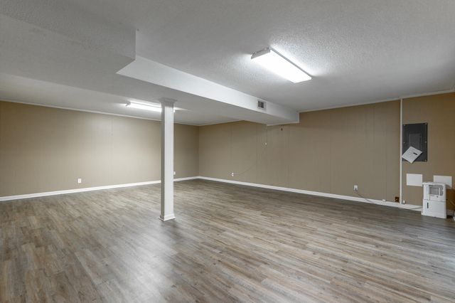 6501 Lake Shadows Circle, Hixson, TN 37343