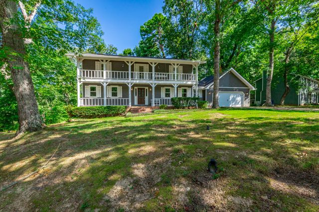 6501 Lake Shadows Circle, Hixson, TN 37343