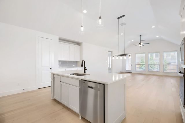 4302 Blackberry Lane, Oak Point, TX 75068