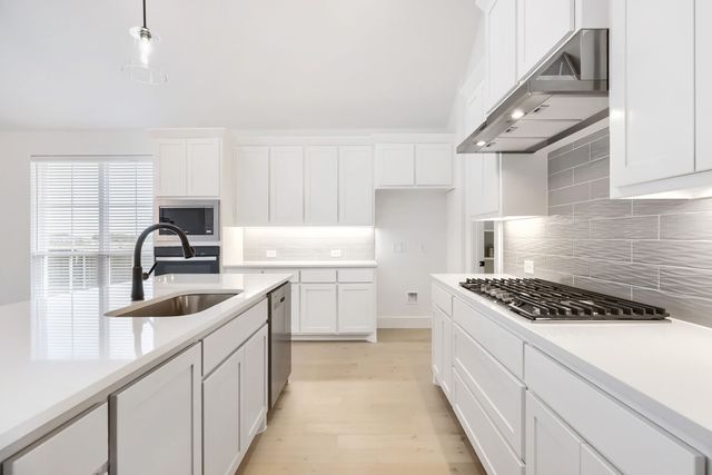 4302 Blackberry Lane, Oak Point, TX 75068