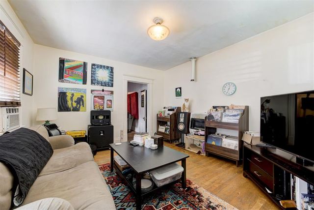 824 W Symmes Street, Norman, OK 73069