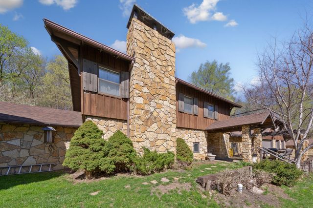 38630 US Highway 169, Saint Peter, MN 56082