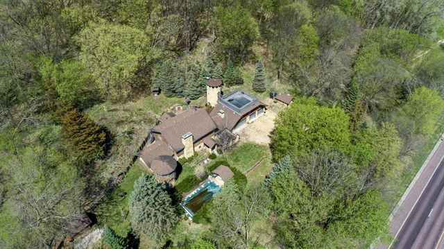 38630 US Highway 169, Saint Peter, MN 56082