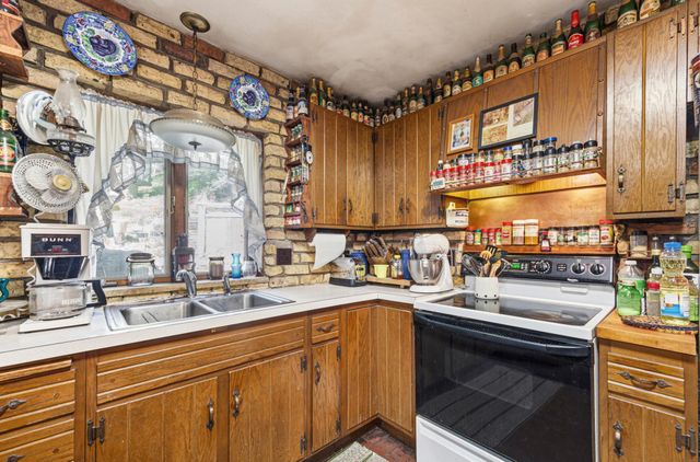 38630 US Highway 169, Saint Peter, MN 56082